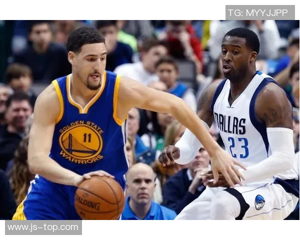 勇士与小牛激战正酣02月05日NBA常规赛精彩回顾与赛况分析